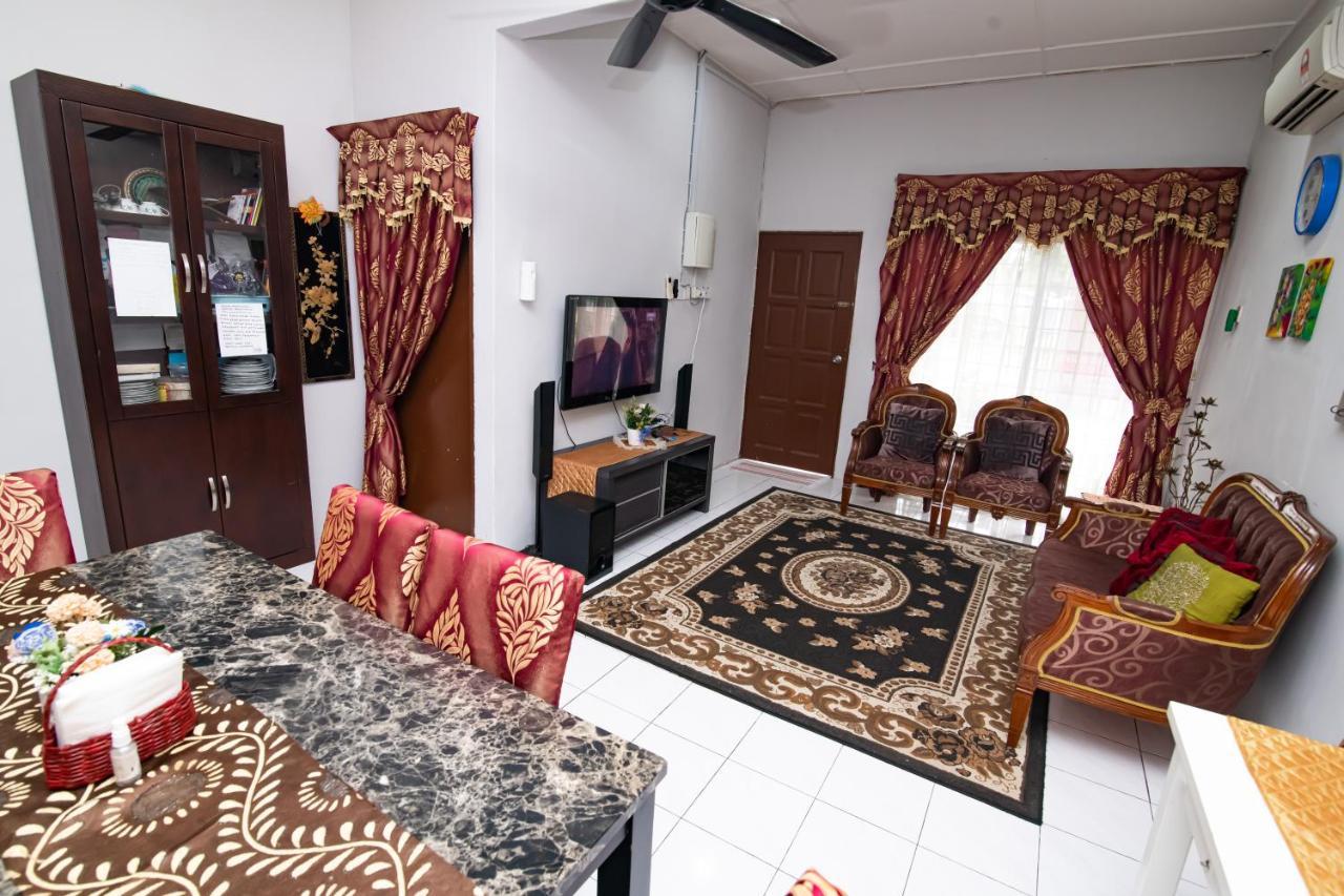 Tamu Nor Homestay Kuantan Exterior foto